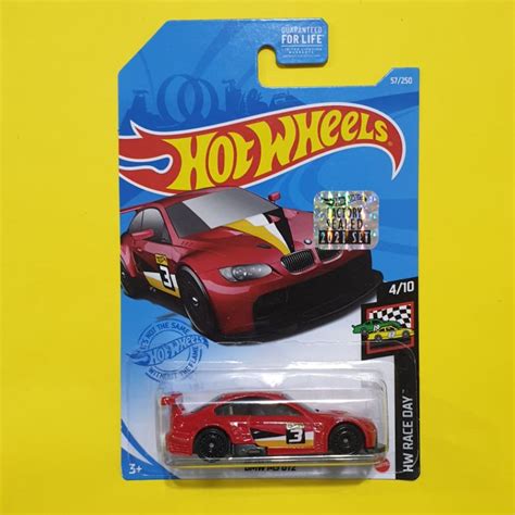 Hot Wheels BMW M GT FACTORY SEALED US CARD Shopee Malaysia