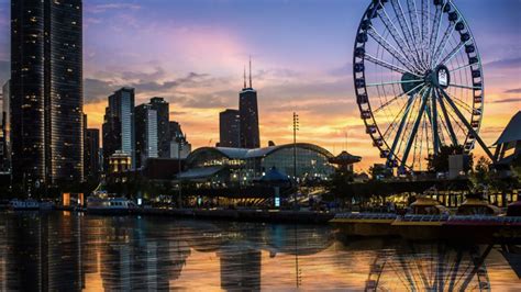 1.5-Hour Romantic Sunset Cruise Chicago