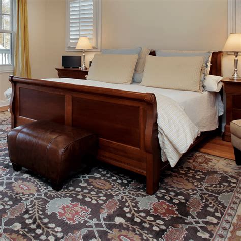 Коричневая спальня: 120 фото эксклюзивного дизайна в спальне