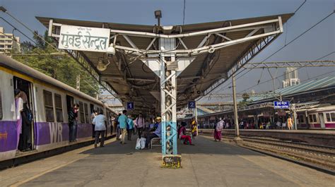 Csmt And Mumbai Central To Become Countrys First Eat Right Stations