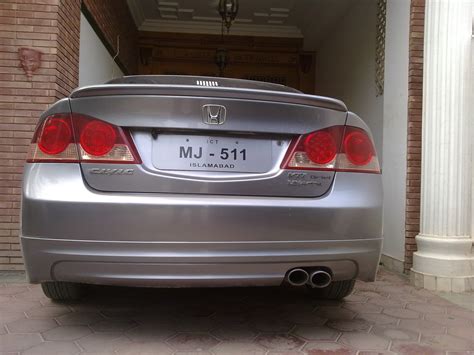 Modified cars in Pakistan: MOdified honda civic 2007