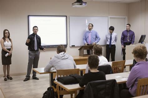 How To Give A Great Group Presentation