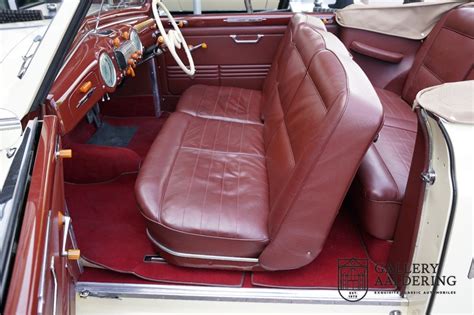 Alfa Romeo 6C 2500 Sport Cabriolet 1946 - Gallery Aaldering