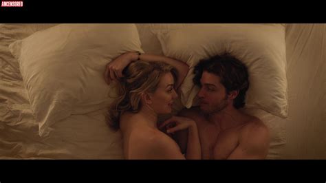 Sara Lindsey Nude Pics Page