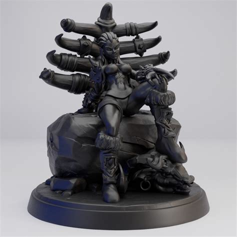 Hot Goblin 無敗オーク女家長 ミニチュア ホットゴブリン 野蛮な女王