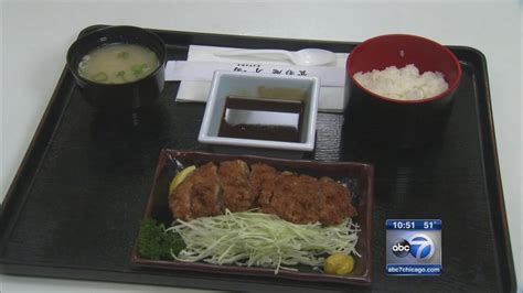 Mitsuwa Marketplace food court serves Japanese cuisine, more - ABC7 Chicago