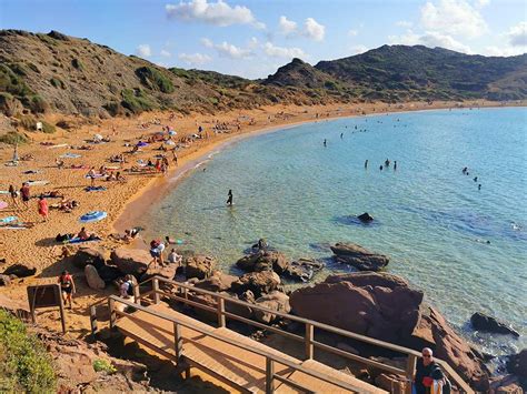 Playa De Cavalleria Fácil Acceso Y Gran Snorkel Rulando Mundo