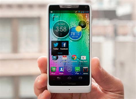 Новые смартфоны Motorola