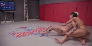 Nude Lesbian Wrestling Has London River And Charlotte Sartre Going Wild TNAFlix