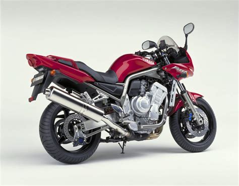 Yamaha FZS1000 Fazer Review Yamaha Bike Reviews Devitt