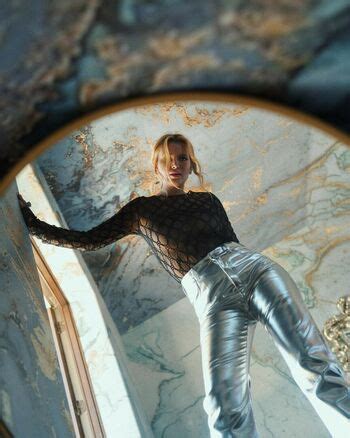 Bella Thorne Bellathorne Nude OnlyFans Page 4 The Fappening Plus