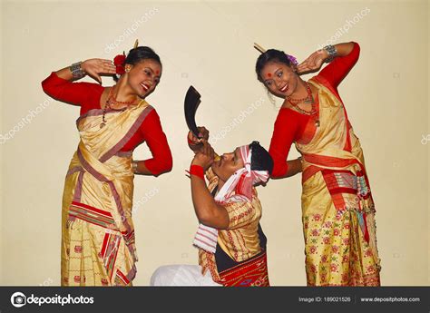 Assamese Bihu Dance, Pune, Maharashtra. Stock Photo by ©RealityImages 189021526