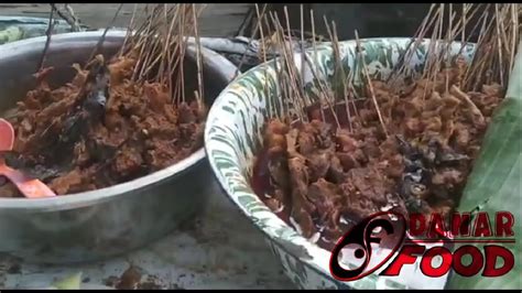 Perpaduan Nikmat Kupat Glabed Dan Sate Blengong Kuliner Khas Brebes