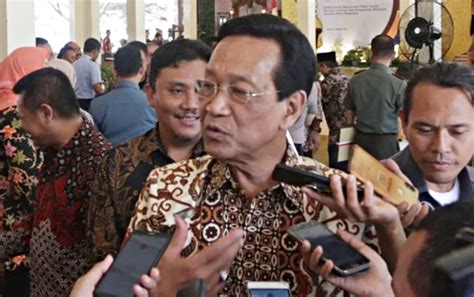 Sultan Hamengkubuwono X Tegaskan Tak Beri Toleransi Bagi Pkl Jukir Nakal