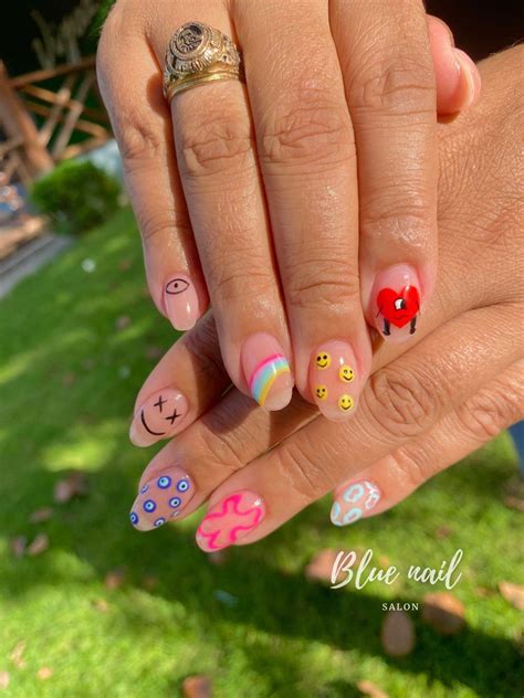 Bad Bunny Nail Cute Nail Art Designs Gel Designs Pop Art Nails Mens