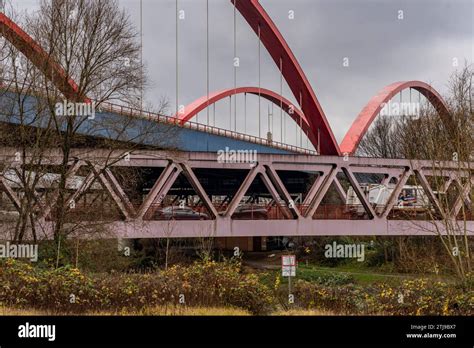 Marode Autobahnbr Cke A Rote B Gen Ber Den Rhein Herne Kanal Mit