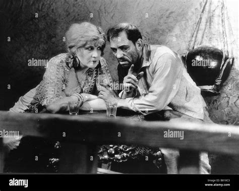 West of Zanzibar Year: 1928 USA Lon Chaney Director: Tod Browning Stock ...