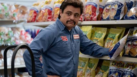 Flamin Hot Estreno trailer y todo de la película sobre los populares Cheetos