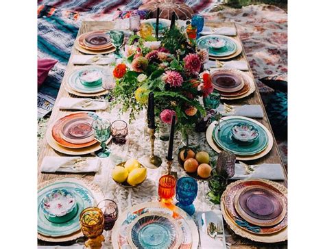 Stylish Dinner Table Setting Ideas for Ramadan | Style.com/Arabia