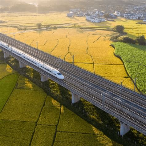 全国铁路，今起调图列车服务北京