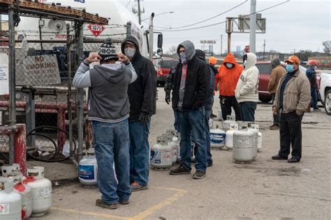 Winter Storm Uri Photos Show Devastating Pictures In Texas From ...