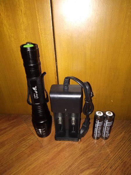 Jual Paket Senter Led Ultrafire Police Panjang Besar Cree Xml T