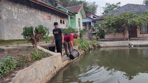 Miris Warga Sukabumi Puluhan Tahun Krisis Air Bersih Andalkan Air Di