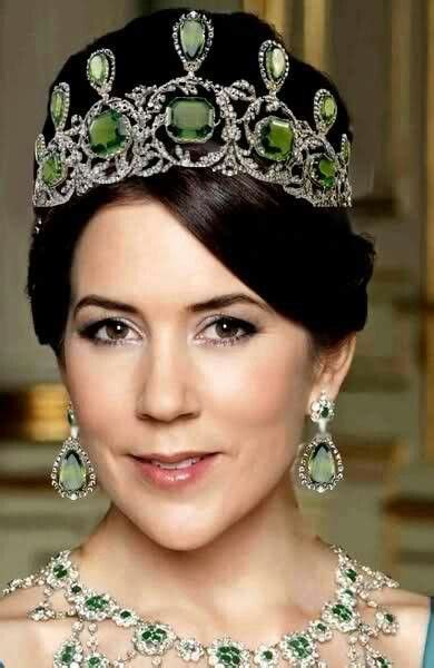 Crown Princess Mary Of Denmark Royal Crown Jewels Royal Jewels