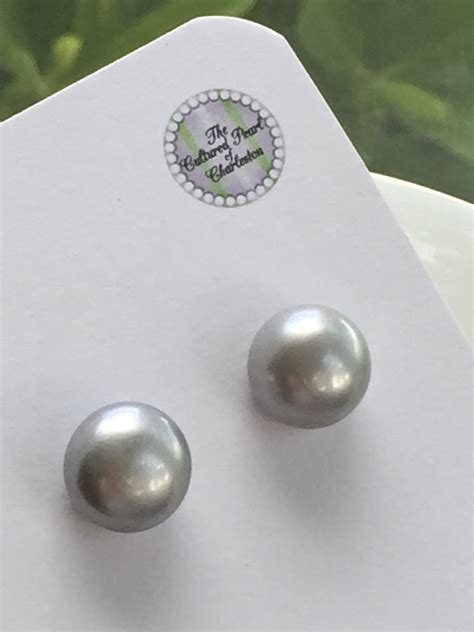 Classic Gray Freshwater Pearl Stud Earrings