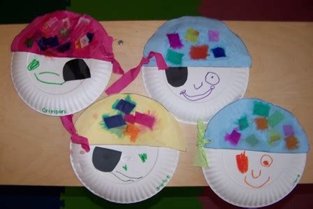 Preschool Crafts for Kids*: Pirate Paper Plate Craft