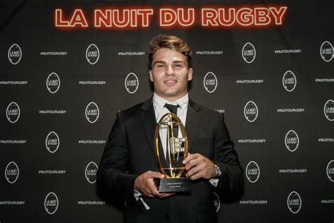 Antoine Dupont élu Meilleur Joueur Du Monde En 2021 Son Année