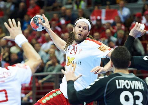 Handball Em Spanien Und D Nemark Vorzeitig In Der Hauptrunde Der Spiegel