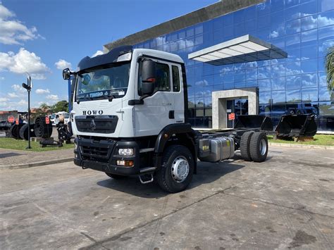 TIMBO Presenta El Nuevo HOWO TX 266 Amigo Camionero