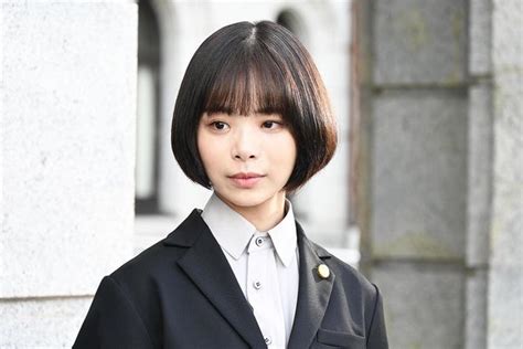 趣里“亮子”が法廷の裏に潜んでいた“モンスター”と対峙する様子にゾクゾク＜モンスター＞ Ameba News [アメーバニュース]