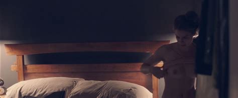 Naked Laia Costa In Newness