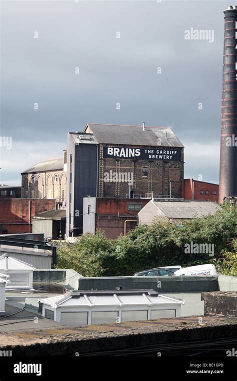 Brains brewery in Cardiff Stock Photo - Alamy