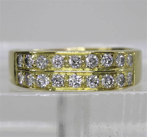 Jewelry Etiquette For Office | Work | EmpirePawn.com