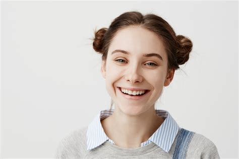 Bouchent La T Te D Une Femme Absolument Heureuse En Riant Avec Un Large