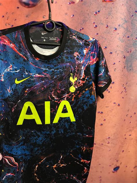 Nike Tottenham Hotspur Son streetwear soccer jersey | Grailed