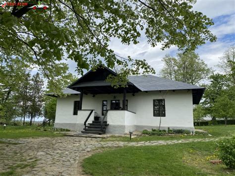 Casa Memoriala Mihai Eminescu Obiective Turistice De V Zut I Vizitat