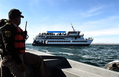 Mosoj Huayna La Embarcaci N M S Grande De Bolivia Vuelve A Recorrer