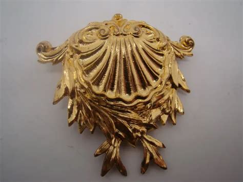 Cache Clou Piton Xix En Bronze Dore Modele A La Coquille Louis Xvi Xvi