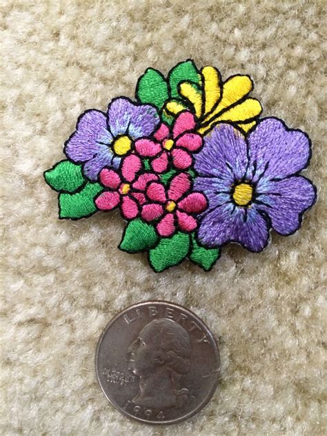 5081 2 18 Purple Pink Flower Embroidery Iron On Appliqué Patch Ebay