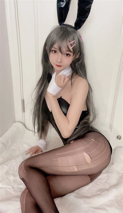 Ảnh Sex Cosplay Em Thỏ Vú To Cực Sexy Trọn Album