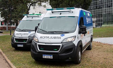 Rosario el SIES sumó dos nuevas ambulancias a su flota