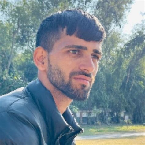 Desi Girl In A Green Salwar Fucked In Bfs Car In Korean Porn Xhamster