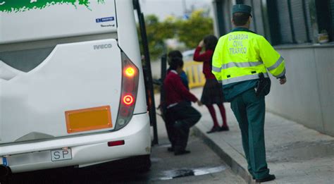 Dgt El Transporte Escolar Objetivo De La Nueva Campaña De Vigilancia