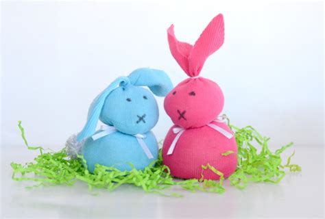 DIY No-Sew Sock Bunny: Adorable Easter Craft Tutorial