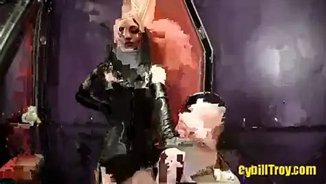 Free Leather Gloves Porn Videos 5 XHamster