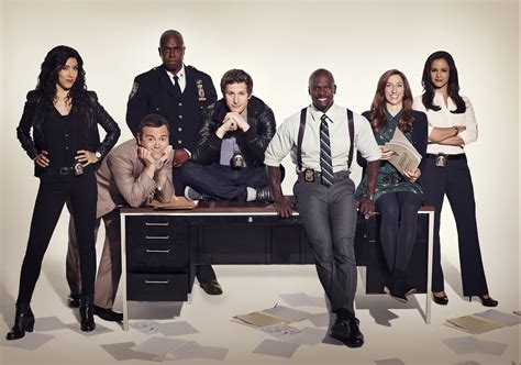 Brooklyn Nine Nine Season 2 Details Popsugar Entertainment